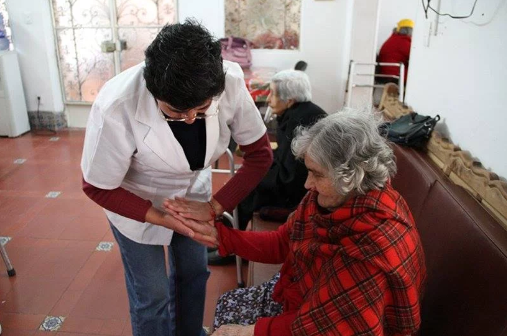 Trabajo en el cuidado de adultos